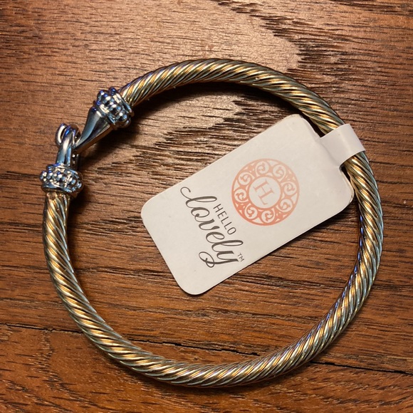 Hello Lovely Alloy Bracelet - Picture 5 of 5